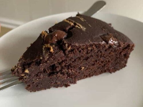vegan chocolate peanut butter cake
