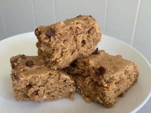 scrumptious almond butter oatmeal cookie bars
