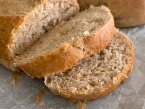 mouthwatering spelt and oat bread loaves