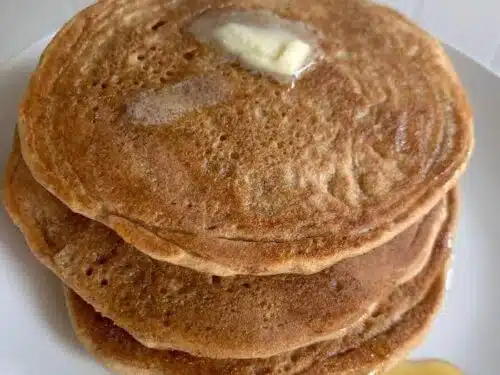 fluffy einkorn whole-wheat pancakes