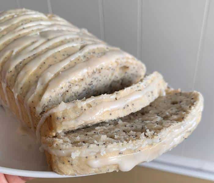 vegan lemon poppy seed loaf
