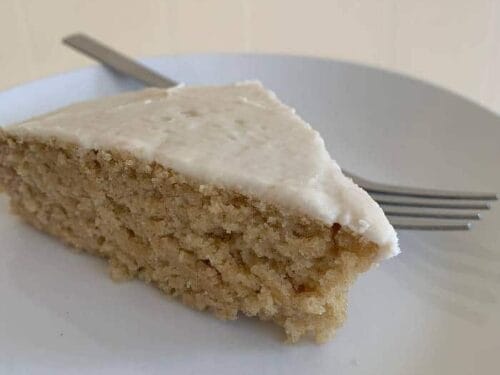 deliciously moist oat flour cake